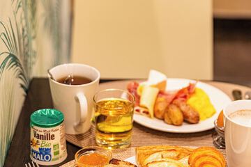Breakfast meal