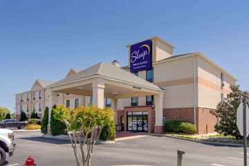 Sleep Inn & Suites near Fort Gregg-Adams