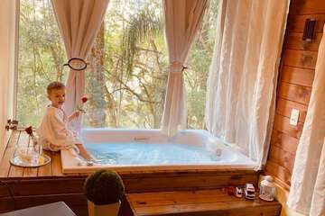 Private spa tub