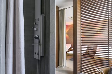 Vichy shower