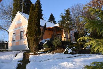 Photo 33