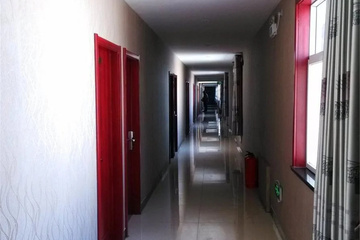 hotel_rooms