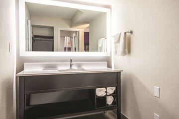 Room 16 of 45