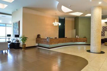 Check-in/check-out kiosk