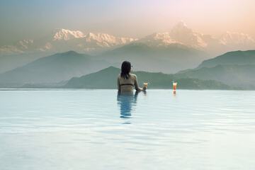 Infinity pool