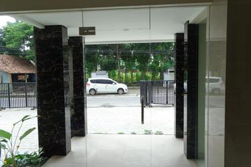 Photo 32
