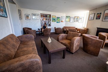 Coffee shop