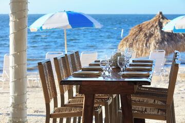 Beach bar