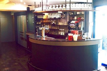 Coffee shop