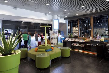 Reception hall