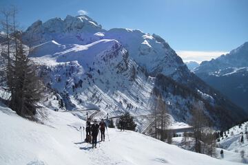 Snow and ski sports