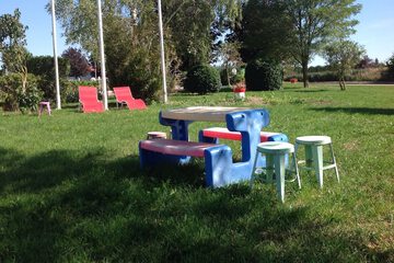 Children's play area - outdoor