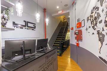 Photo 12