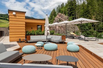 Sundeck