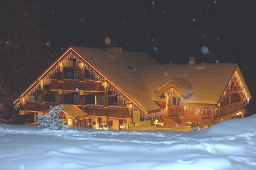 Front of property - evening/night