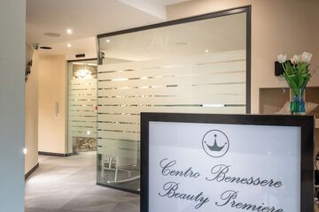 Spa reception