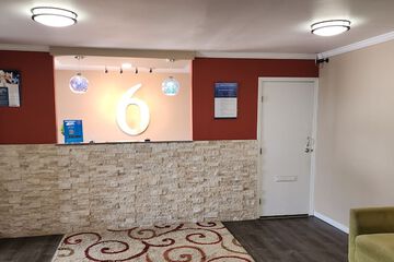 Motel 6 Concordia MO