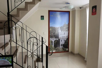hotel_rooms