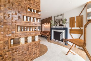 Spa reception