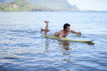 Surfing/boogie boarding