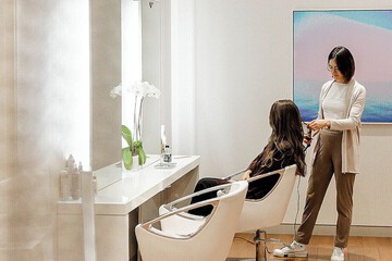 Hair salon