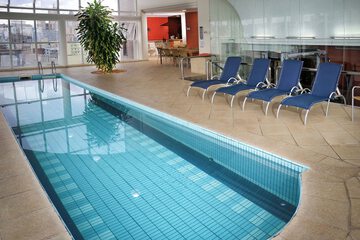 Rooftop pool