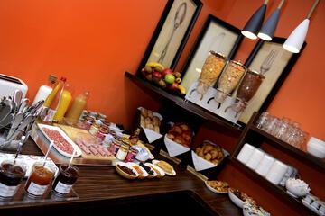 Breakfast buffet