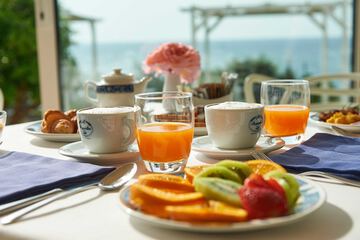 Coffee service