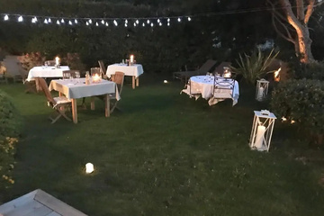 restaurant