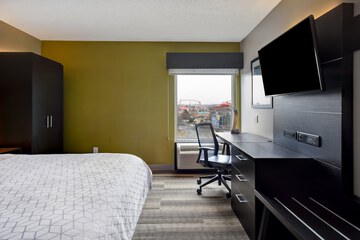 Room 16 of 43