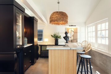 Hotel Interior 12 of 32