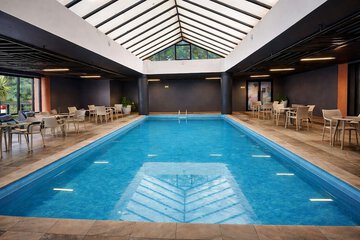 Rooftop pool