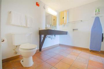 Photo 38