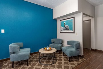 Hotel Interior 12 of 37