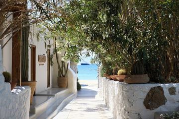 Beach bar