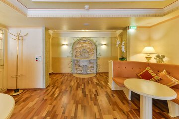 Spa reception