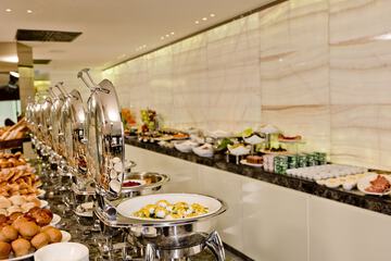 Breakfast buffet