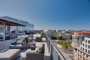 Terrace/Patio 18 of 19