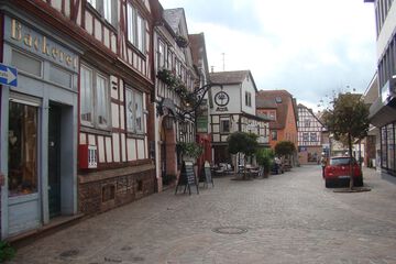 Shopping mall
