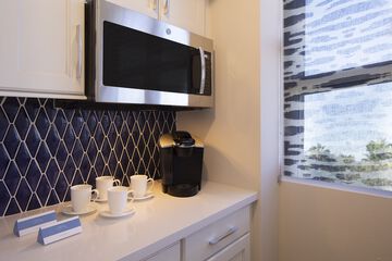 Private kitchenette