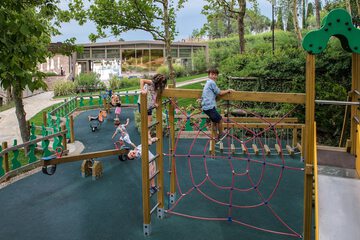Children's play area - outdoor