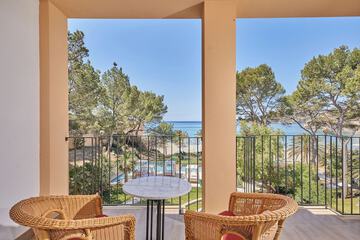 Beach/ocean view