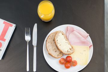 Breakfast meal