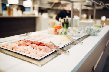 Breakfast buffet
