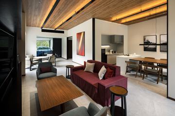 Private kitchenette
