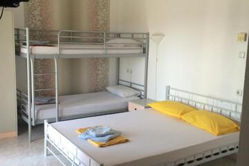Photo 47
