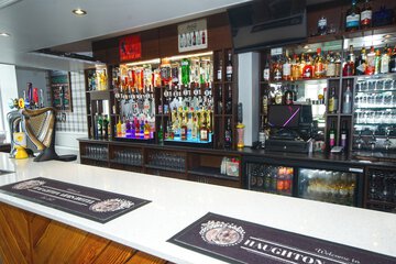 Sports bar