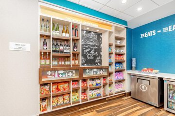 Snack bar