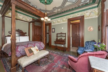 Room 61 of 78