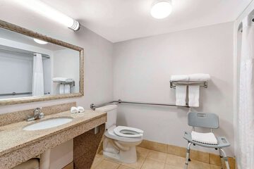 Room 19 of 40